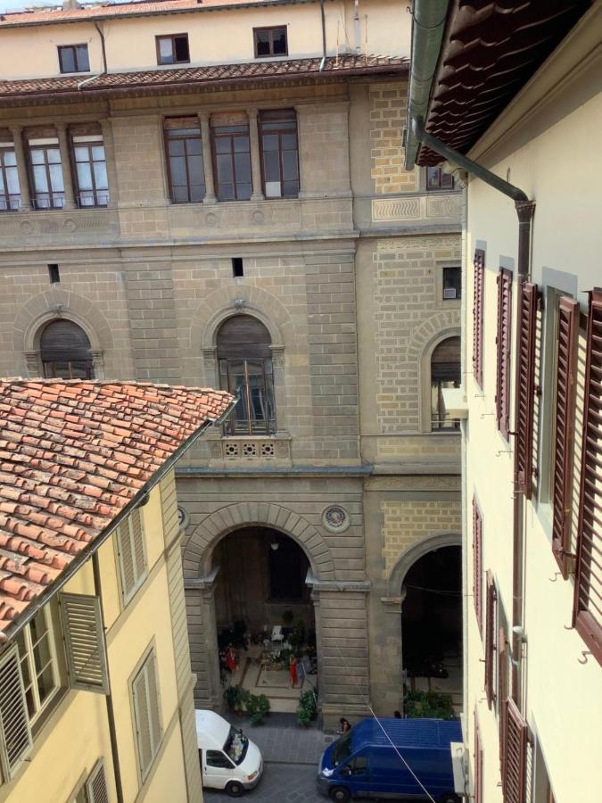 Alojamento de Acomodação e Pequeno-almoço Dante Alighieri